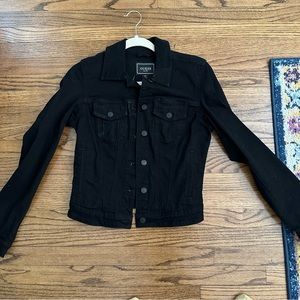 Guess Jean Jacket. Brand New with Tags